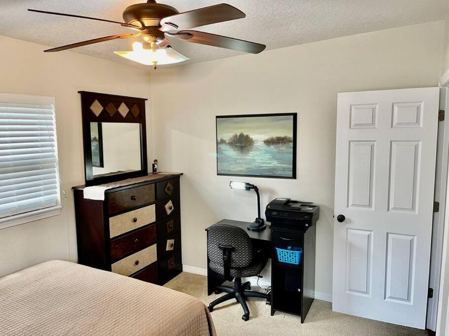 Cozy Modest Home Near Universal Studios/Volcanobay Orlando Extérieur photo